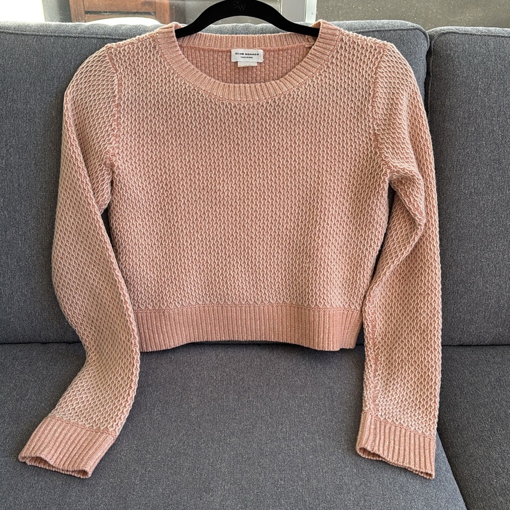 Club Monaco Light Pink Preppy Cropped Cashmere sweater